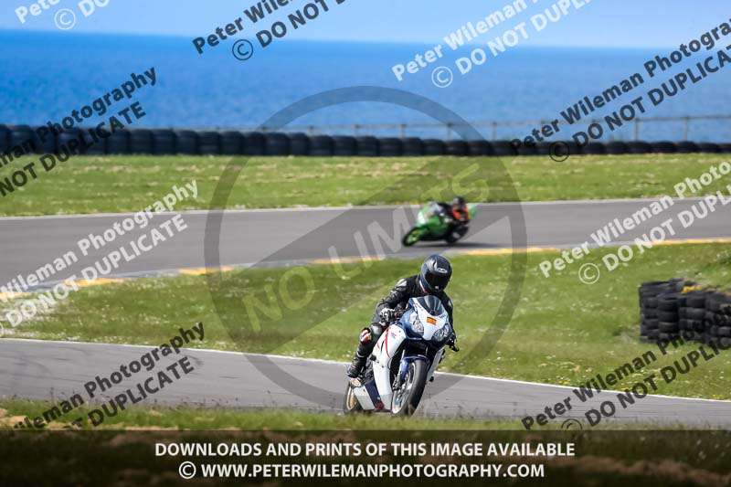 anglesey no limits trackday;anglesey photographs;anglesey trackday photographs;enduro digital images;event digital images;eventdigitalimages;no limits trackdays;peter wileman photography;racing digital images;trac mon;trackday digital images;trackday photos;ty croes